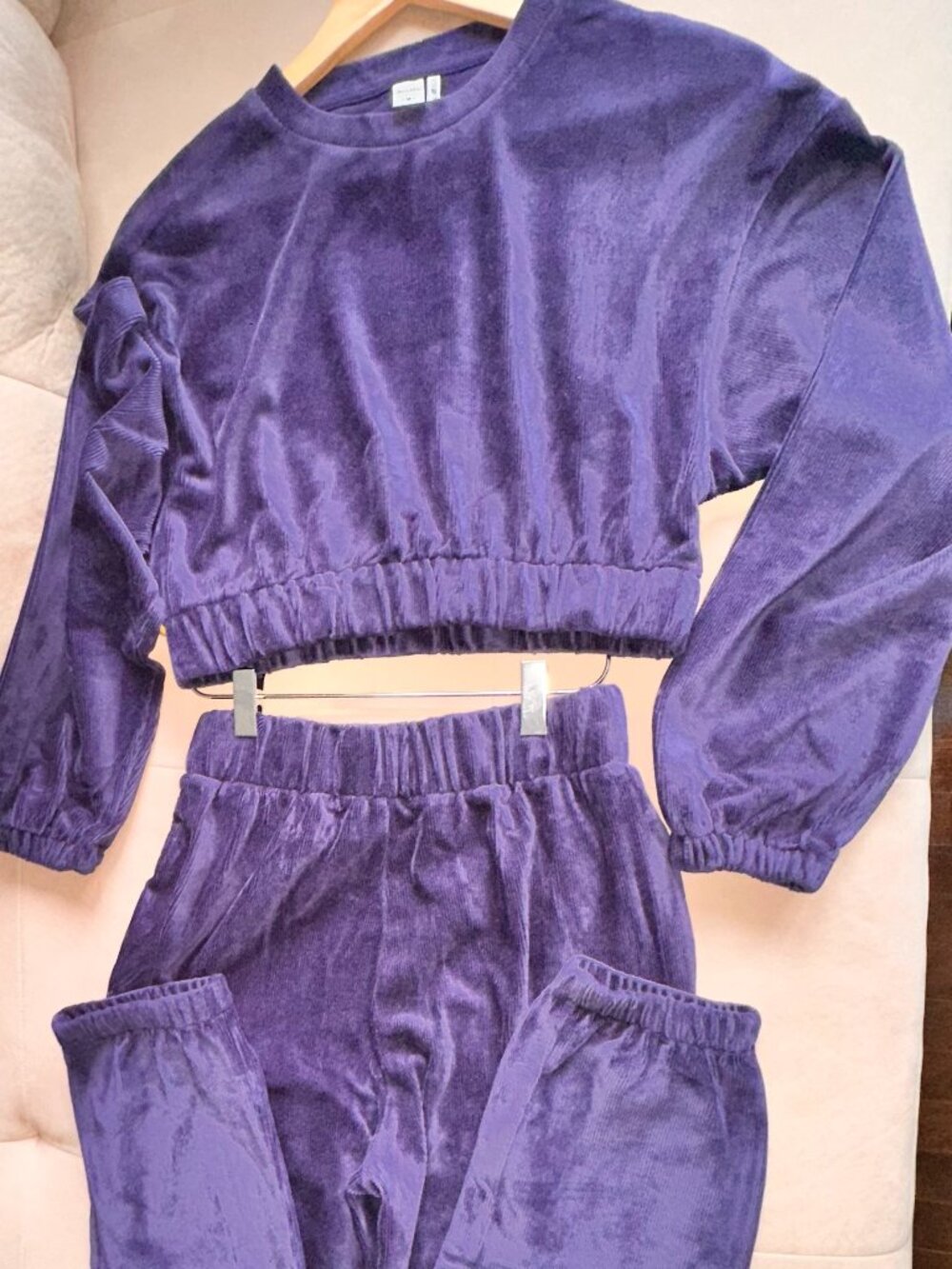 Twik Two Piece Cropped Pullover Sweater And Joggers Pants Set - Small New!